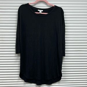 Small black flowy long sleeve from daily ritual!